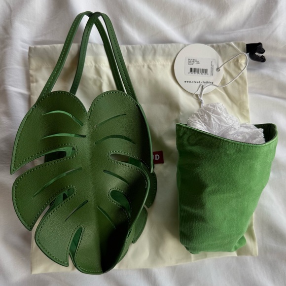 STAUD Palm leaf leather bucket bag - Picture 7 of 10